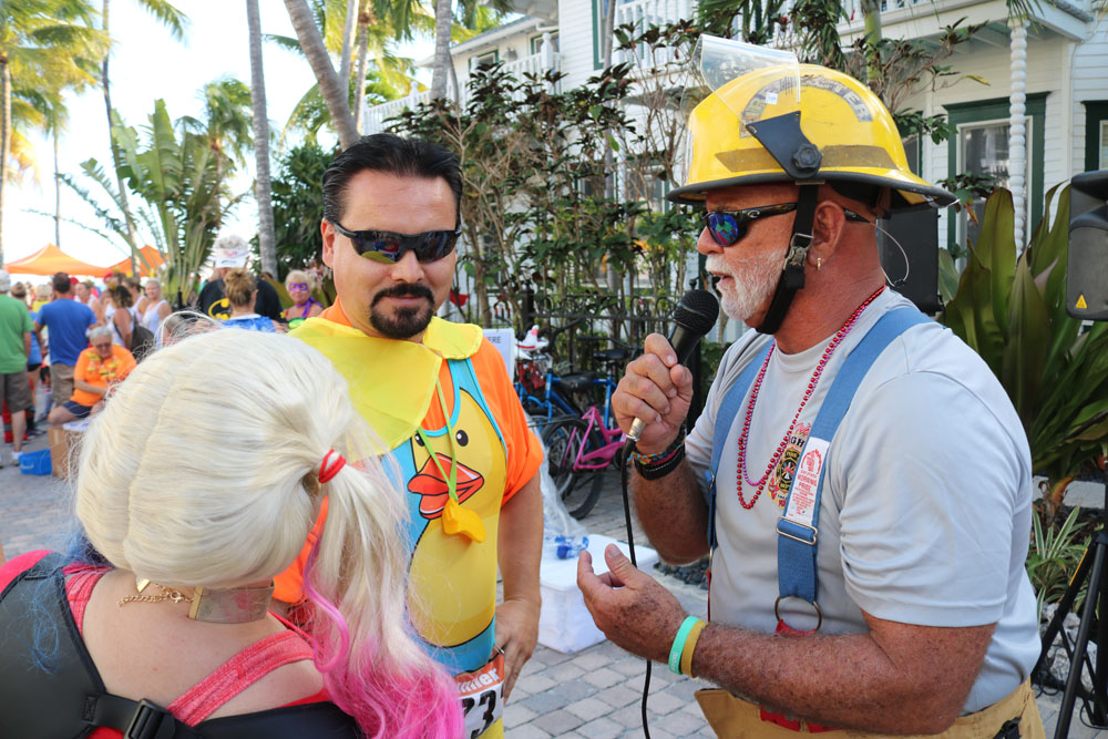 Heroes and Villains 5K 2018 photo - Duval Street, Key West